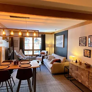 Standing 5* Arc 1950 Appartement