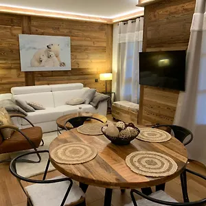 Luxe Des Cimes Arc 1950 Piscine Intérieure Et Extérieure Appartement